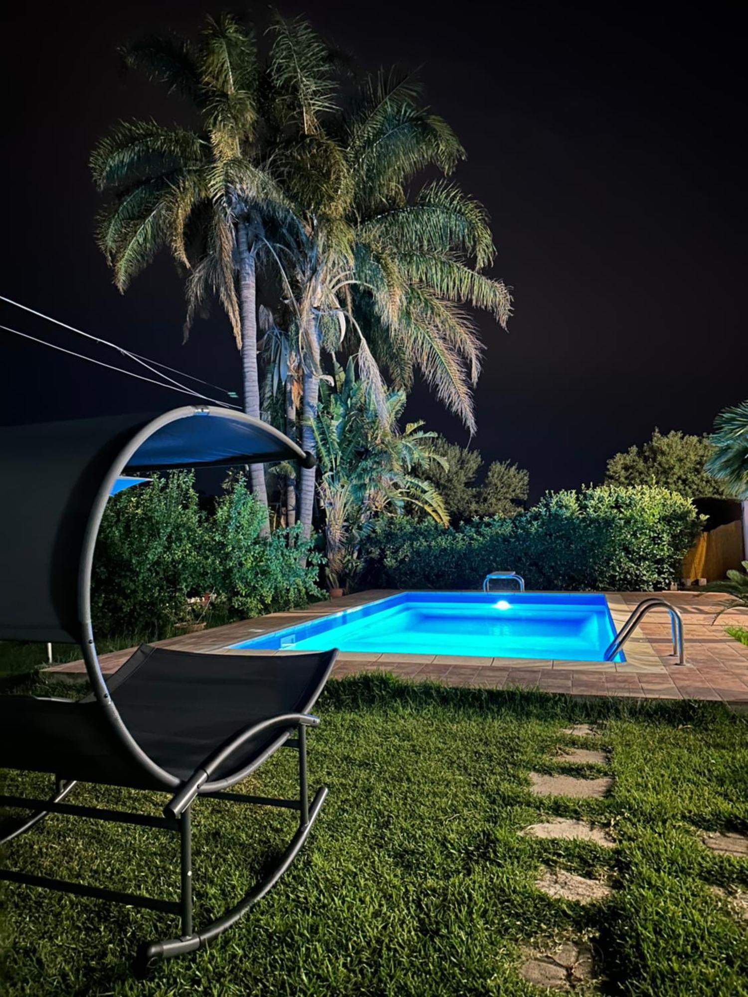 Апартаменты Casa Vacanza Le Tre Palme Флоридия Экстерьер фото